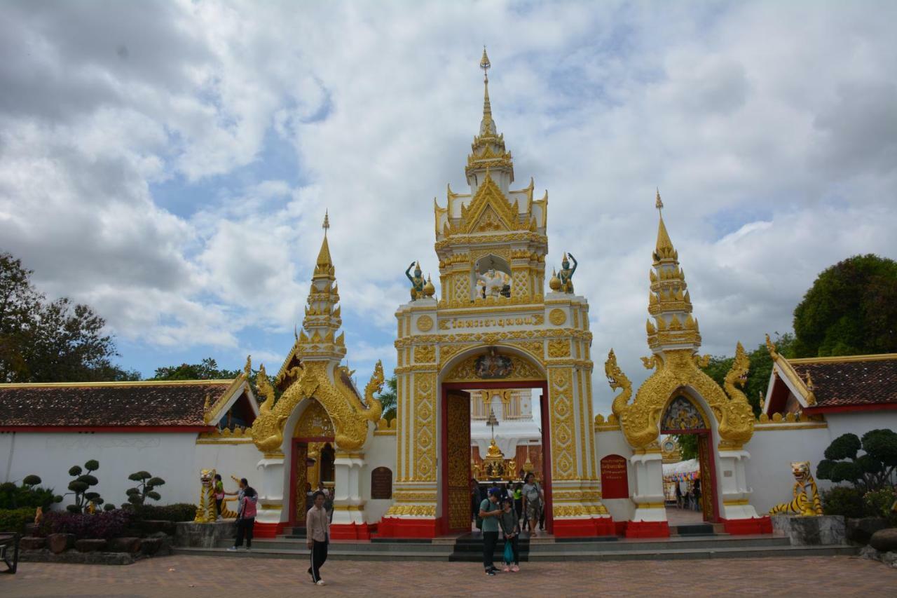 Baan Sabaijai Resort That Phanom Экстерьер фото